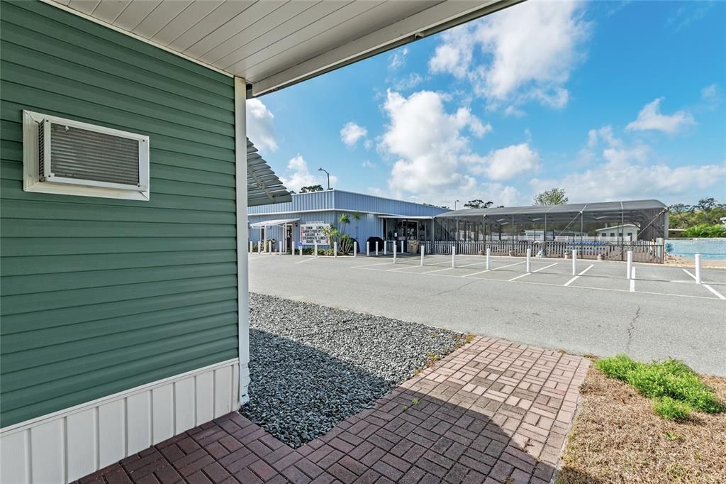 На продажу: $152,500 (2 спален, 2 ванн, 1152 Квадратных фут)