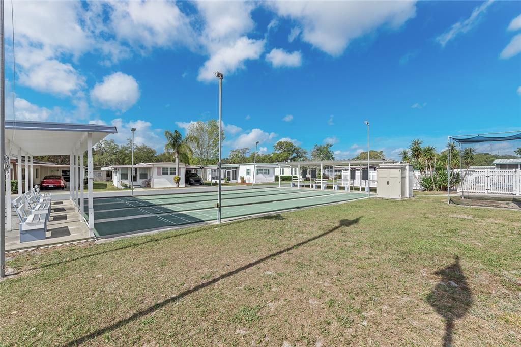 На продажу: $152,500 (2 спален, 2 ванн, 1152 Квадратных фут)