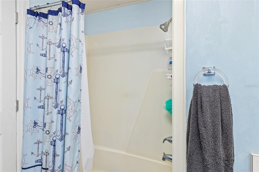 На продажу: $152,500 (2 спален, 2 ванн, 1152 Квадратных фут)