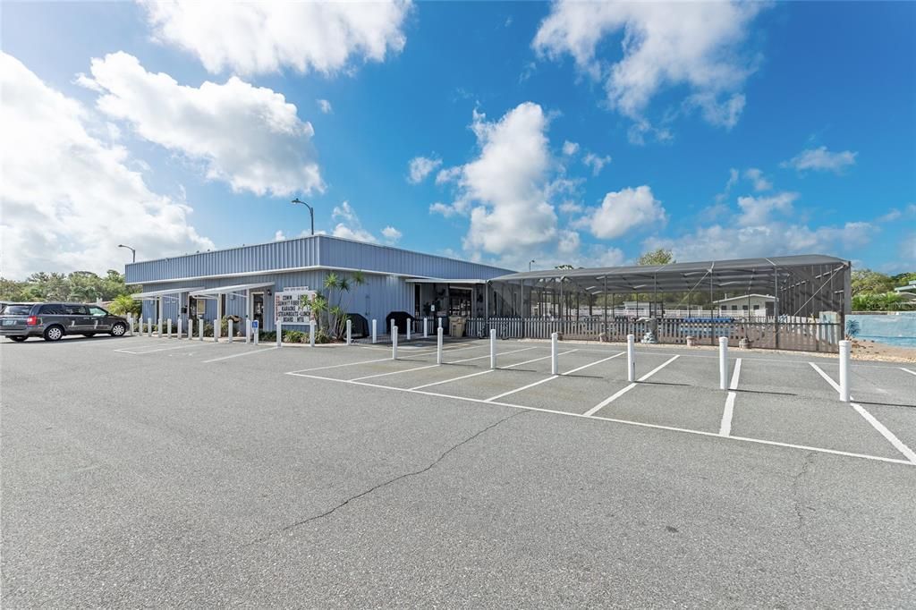 На продажу: $152,500 (2 спален, 2 ванн, 1152 Квадратных фут)