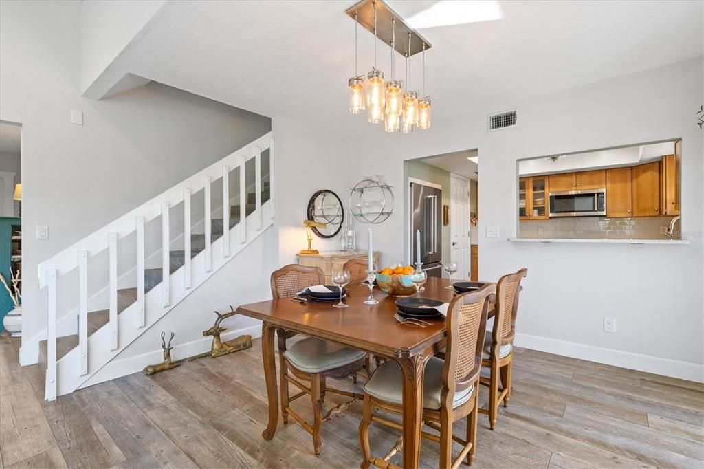 For Sale: $1,815,000 (3 beds, 2 baths, 1715 Square Feet)