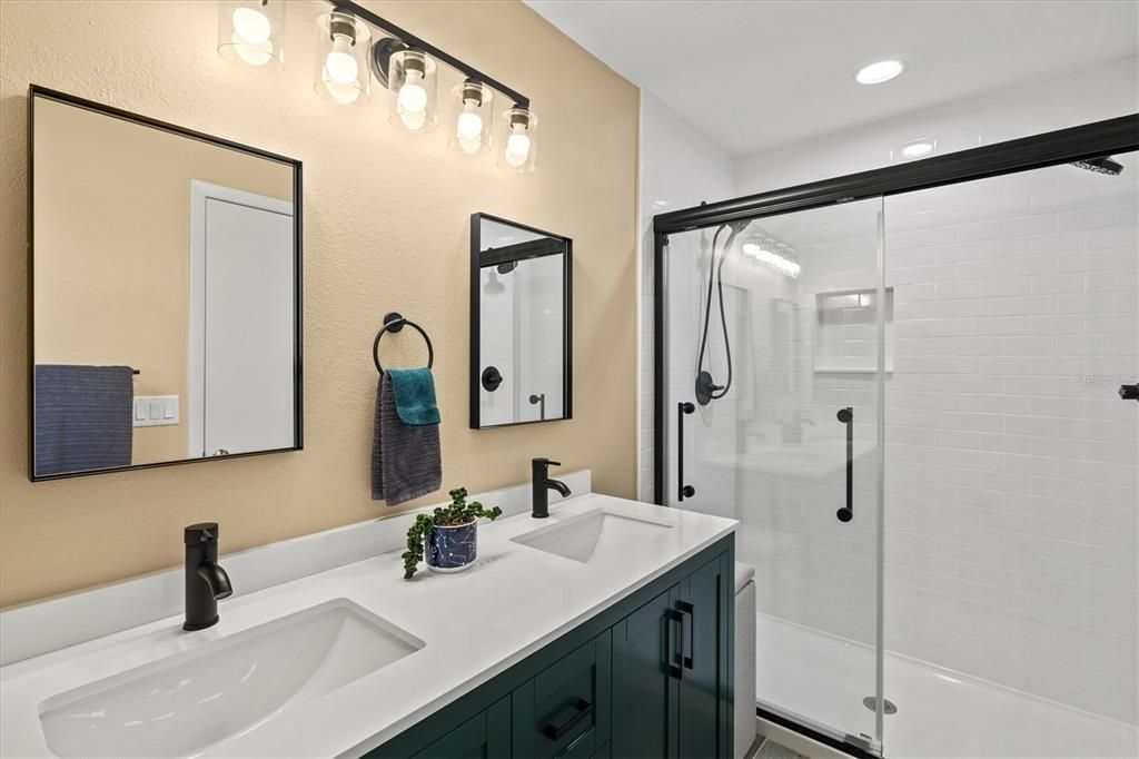 For Sale: $1,815,000 (3 beds, 2 baths, 1715 Square Feet)