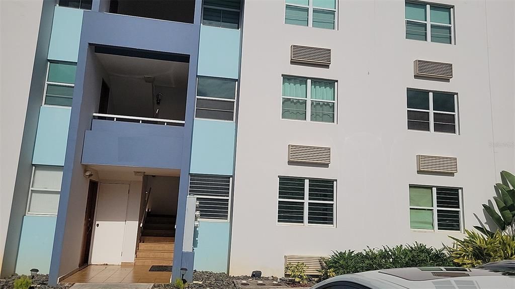 Vendido Recientemente: $154,900 (3 camas, 2 baños, 1250 Pies cuadrados)
