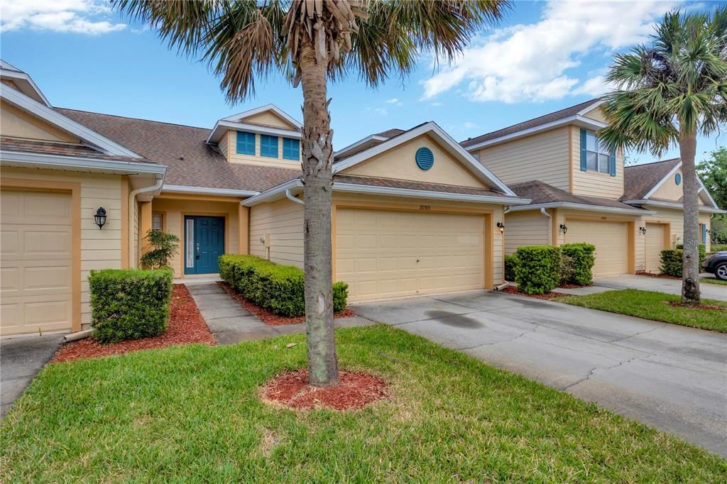 Active With Contract: $265,000 (3 beds, 2 baths, 1470 Square Feet)