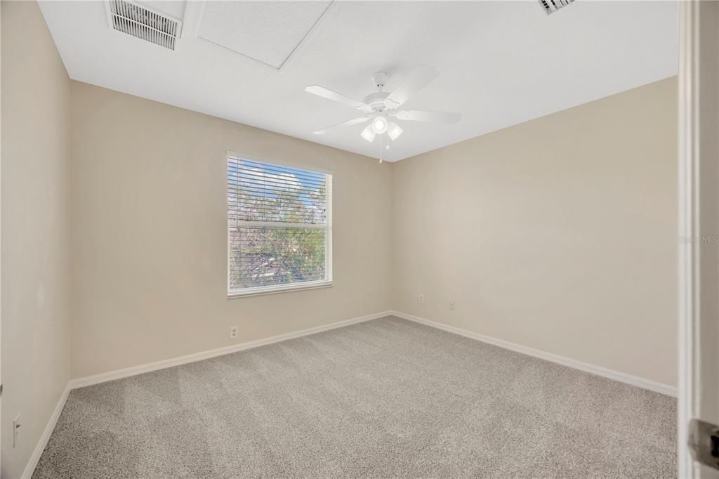 Active With Contract: $265,000 (3 beds, 2 baths, 1470 Square Feet)