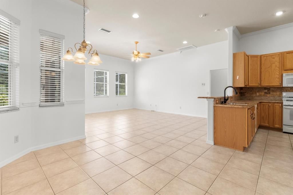 For Sale: $434,000 (3 beds, 2 baths, 2184 Square Feet)