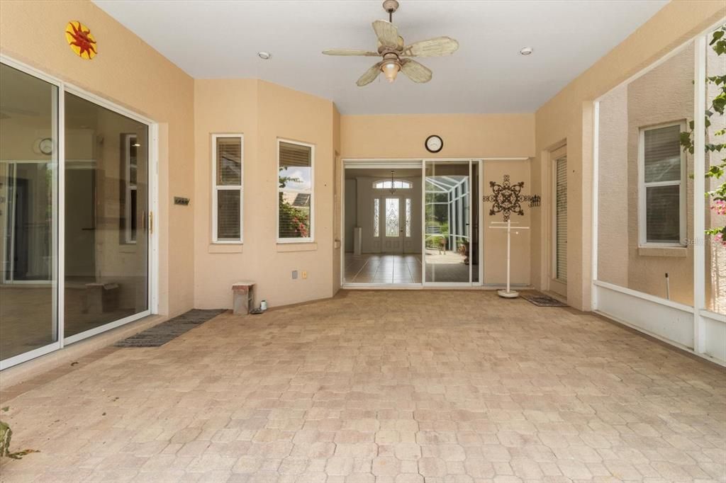 For Sale: $434,000 (3 beds, 2 baths, 2184 Square Feet)