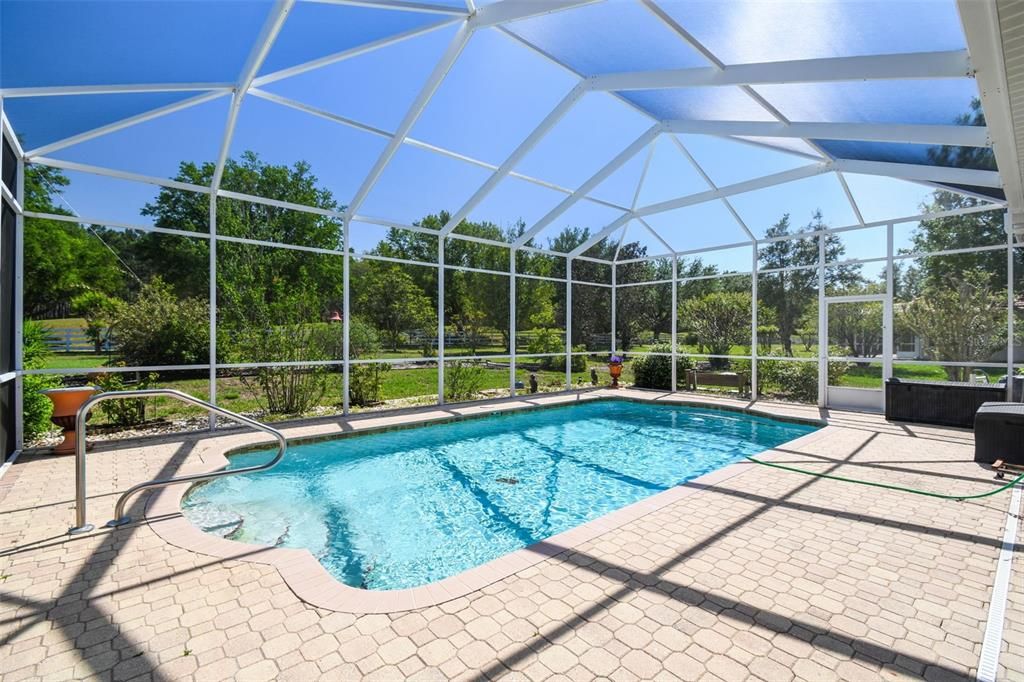 For Sale: $434,000 (3 beds, 2 baths, 2184 Square Feet)