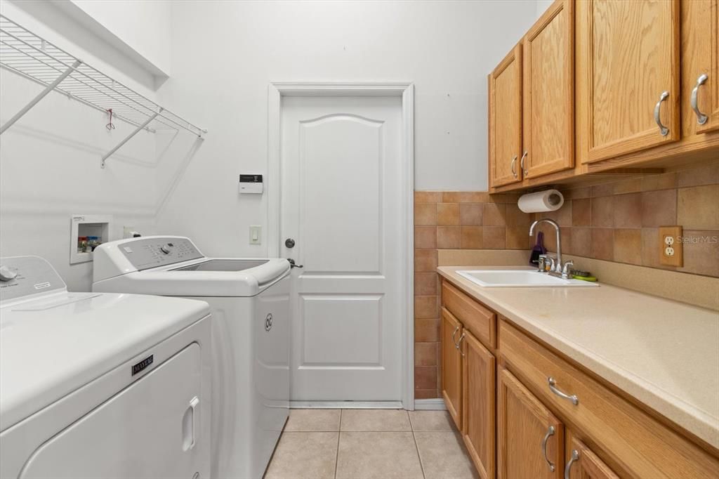 For Sale: $434,000 (3 beds, 2 baths, 2184 Square Feet)