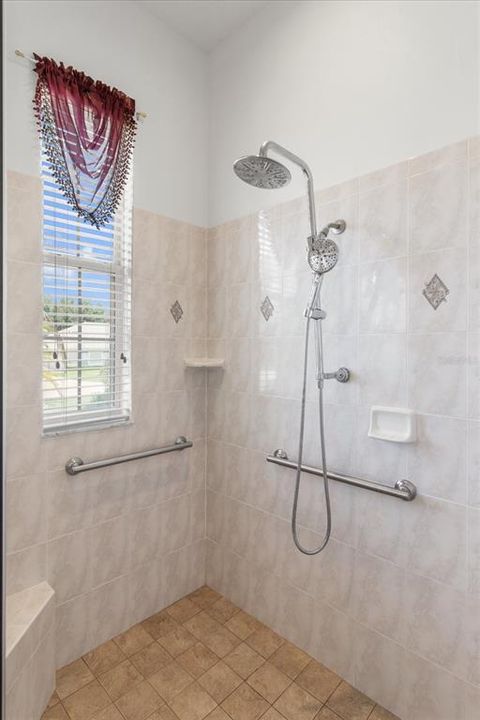 For Sale: $434,000 (3 beds, 2 baths, 2184 Square Feet)