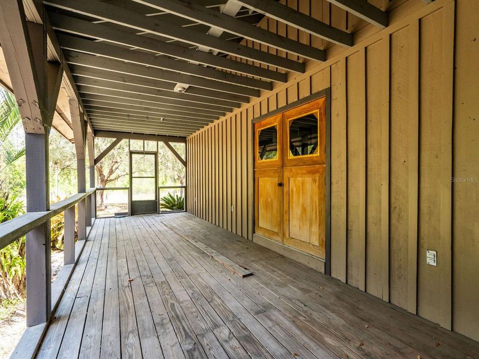 待售: $340,000 (4 贝兹, 2 浴室, 2365 平方英尺)