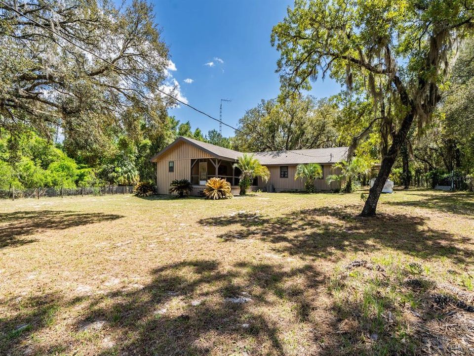 待售: $340,000 (4 贝兹, 2 浴室, 2365 平方英尺)