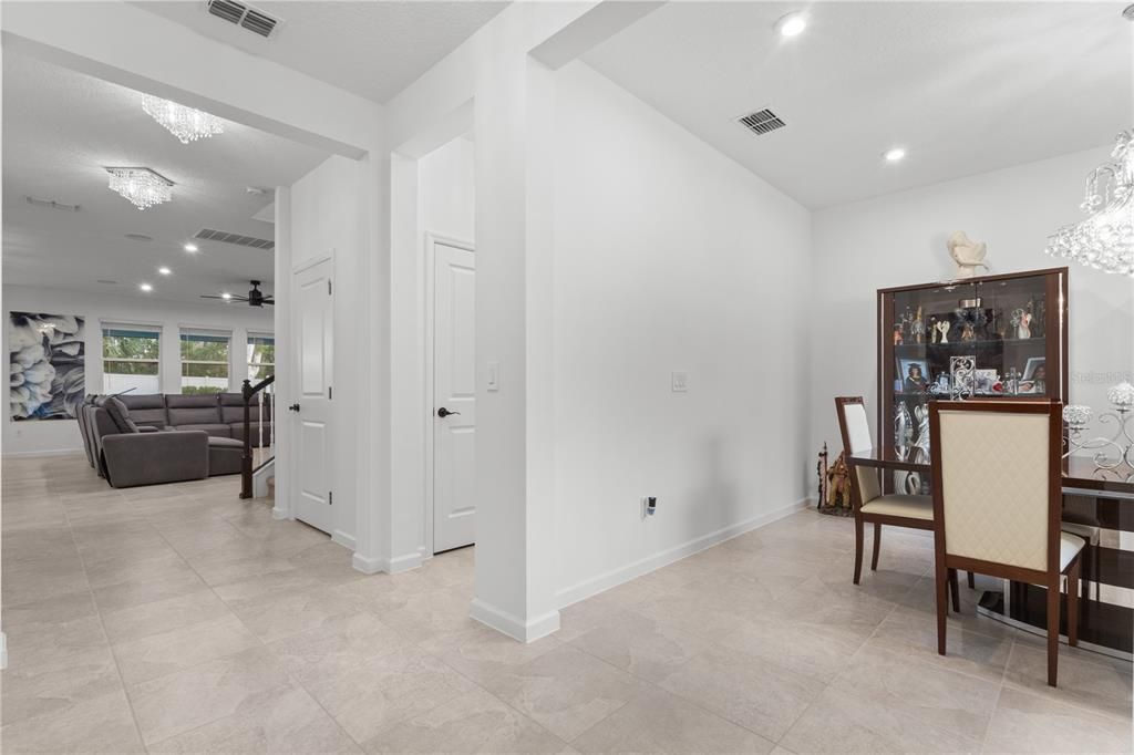 For Sale: $600,000 (4 beds, 3 baths, 3334 Square Feet)