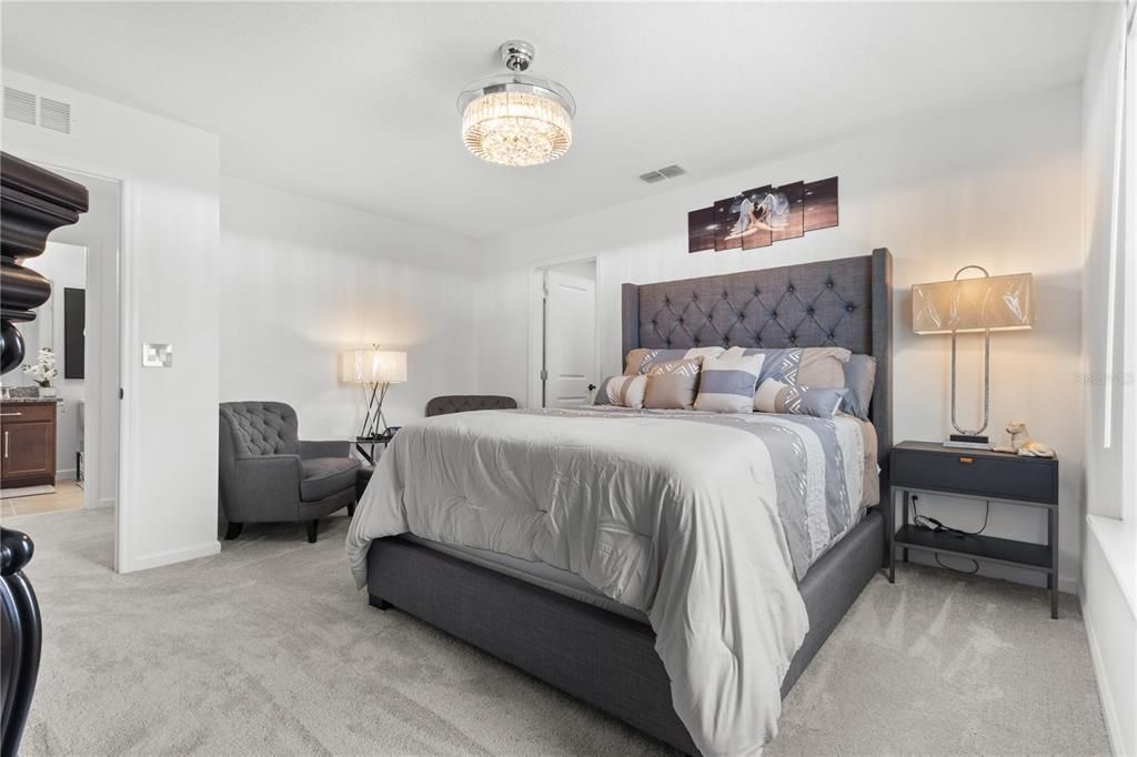 For Sale: $600,000 (4 beds, 3 baths, 3334 Square Feet)