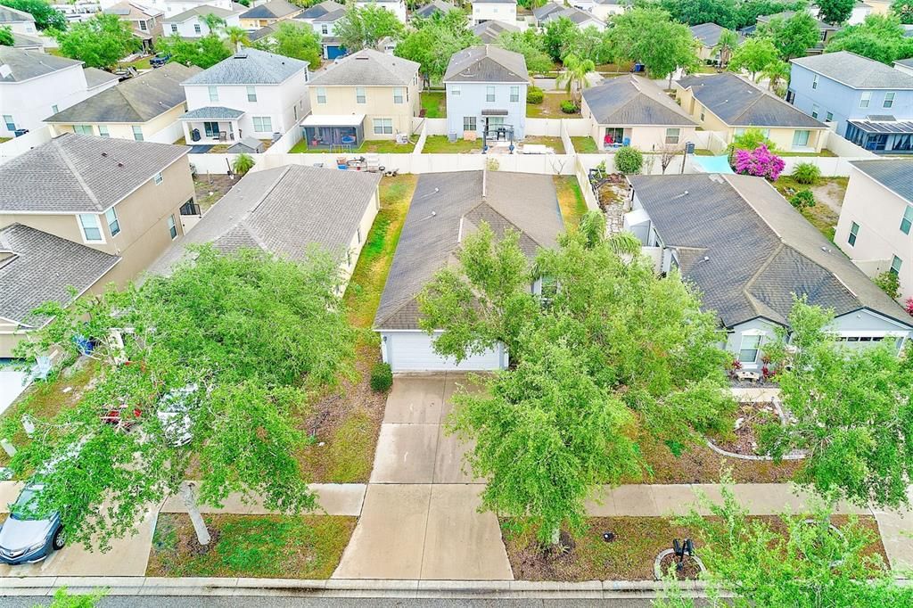 For Sale: $294,000 (3 beds, 2 baths, 1275 Square Feet)