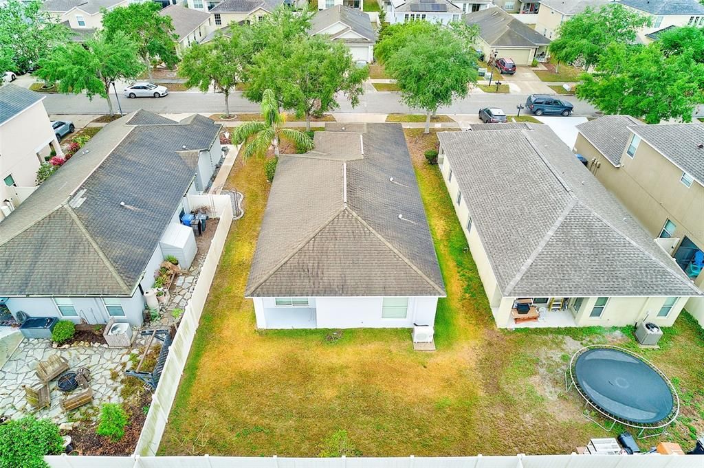 For Sale: $294,000 (3 beds, 2 baths, 1275 Square Feet)