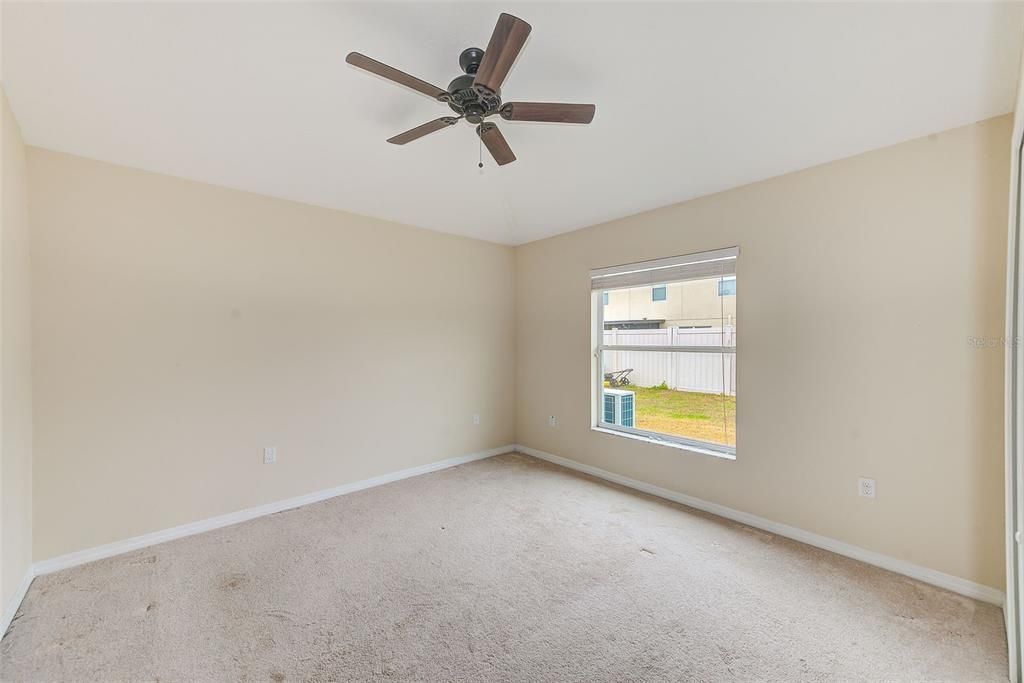 For Sale: $294,000 (3 beds, 2 baths, 1275 Square Feet)