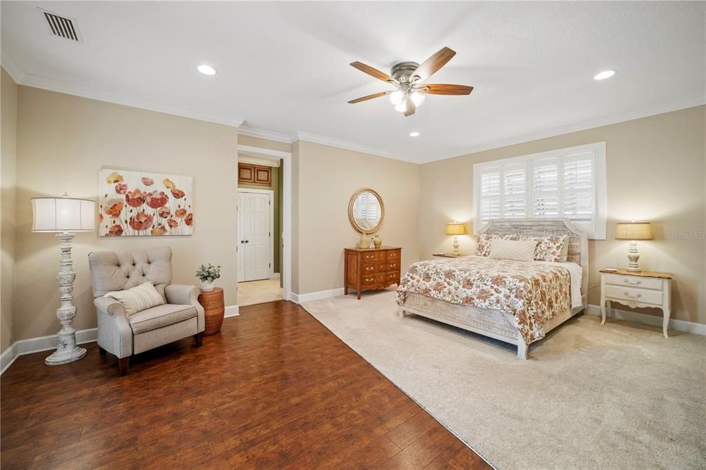 For Sale: $949,000 (3 beds, 3 baths, 2486 Square Feet)