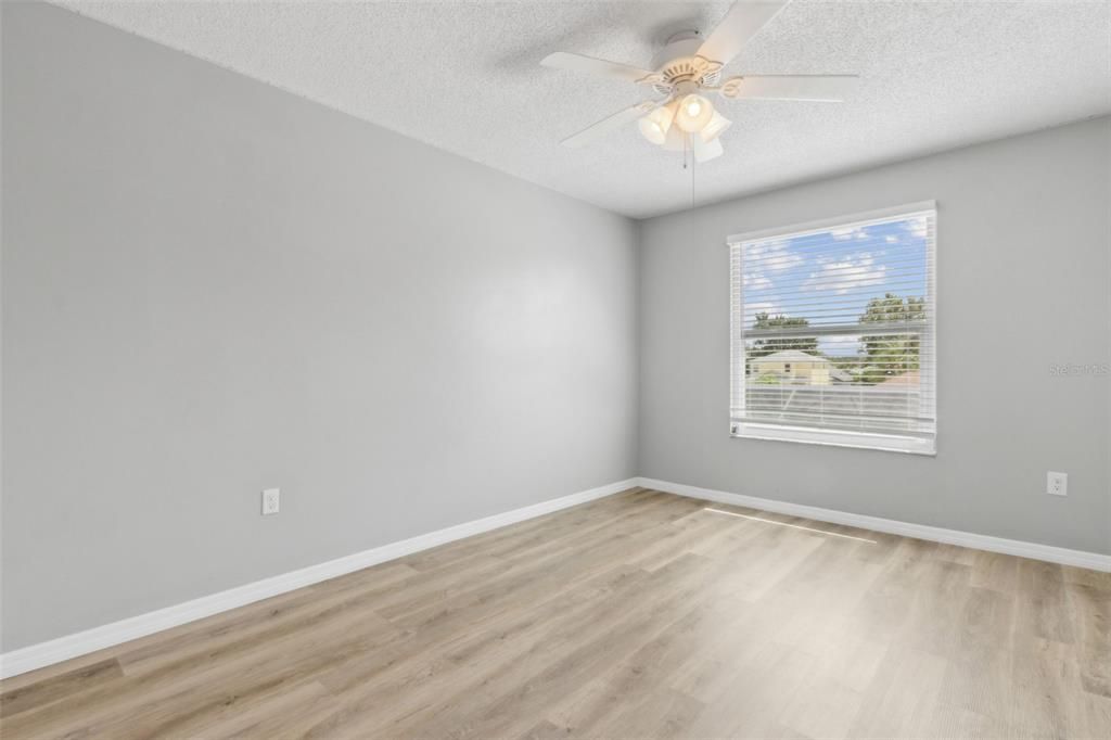 For Sale: $573,000 (4 beds, 2 baths, 2411 Square Feet)