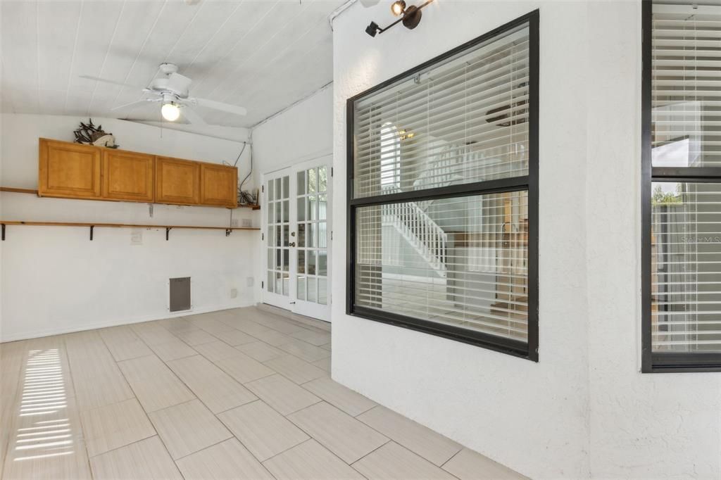 For Sale: $573,000 (4 beds, 2 baths, 2411 Square Feet)