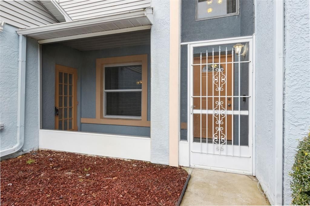 For Sale: $573,000 (4 beds, 2 baths, 2411 Square Feet)