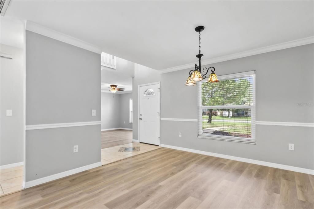 For Sale: $573,000 (4 beds, 2 baths, 2411 Square Feet)