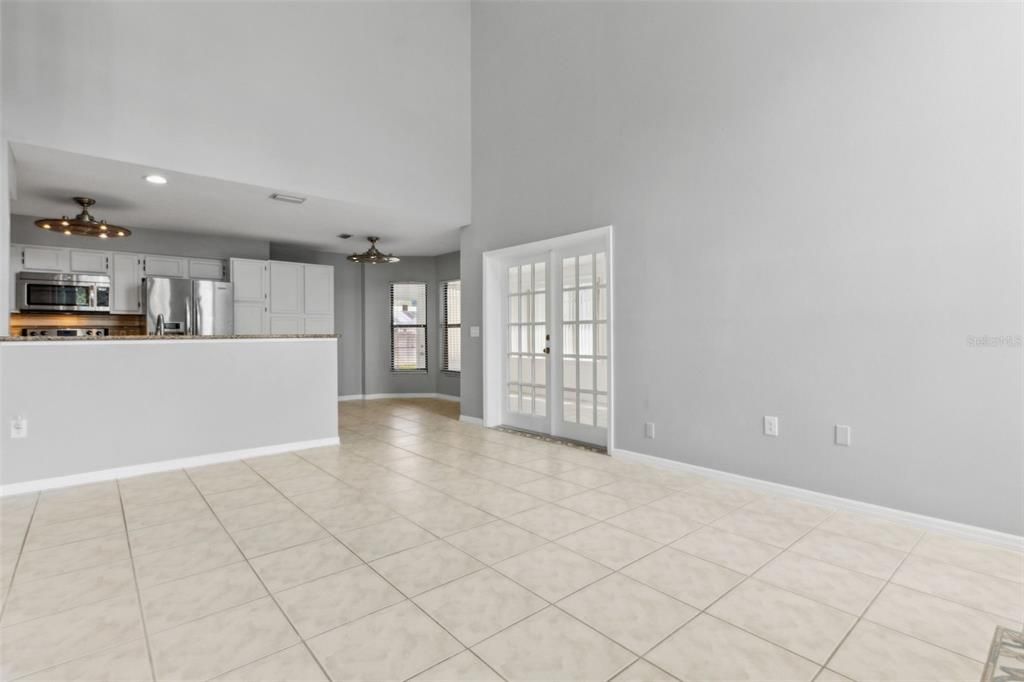 For Sale: $573,000 (4 beds, 2 baths, 2411 Square Feet)