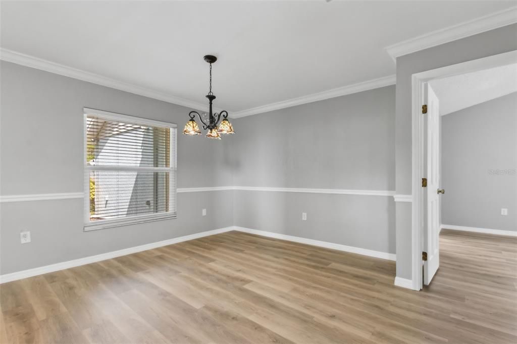 For Sale: $573,000 (4 beds, 2 baths, 2411 Square Feet)