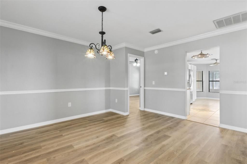 For Sale: $573,000 (4 beds, 2 baths, 2411 Square Feet)