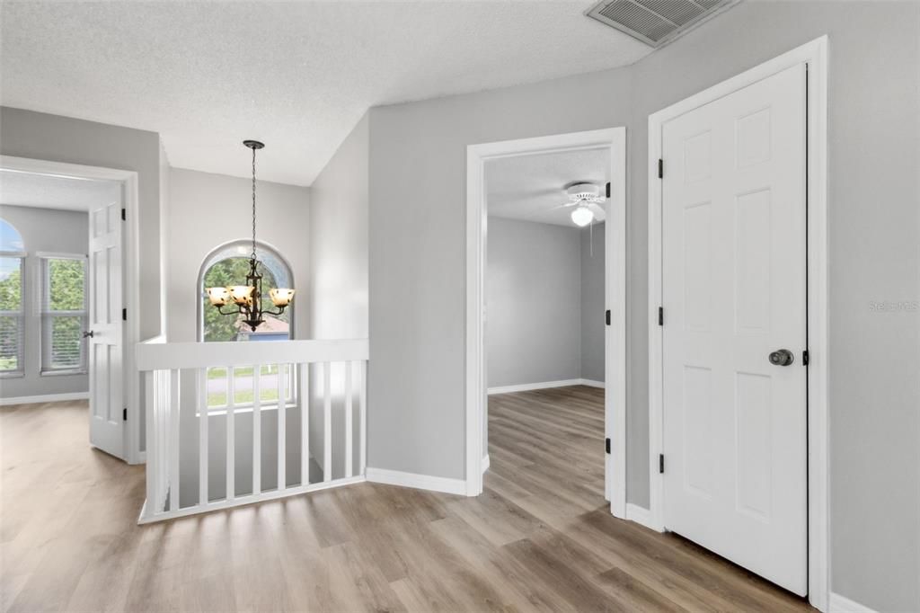 For Sale: $573,000 (4 beds, 2 baths, 2411 Square Feet)