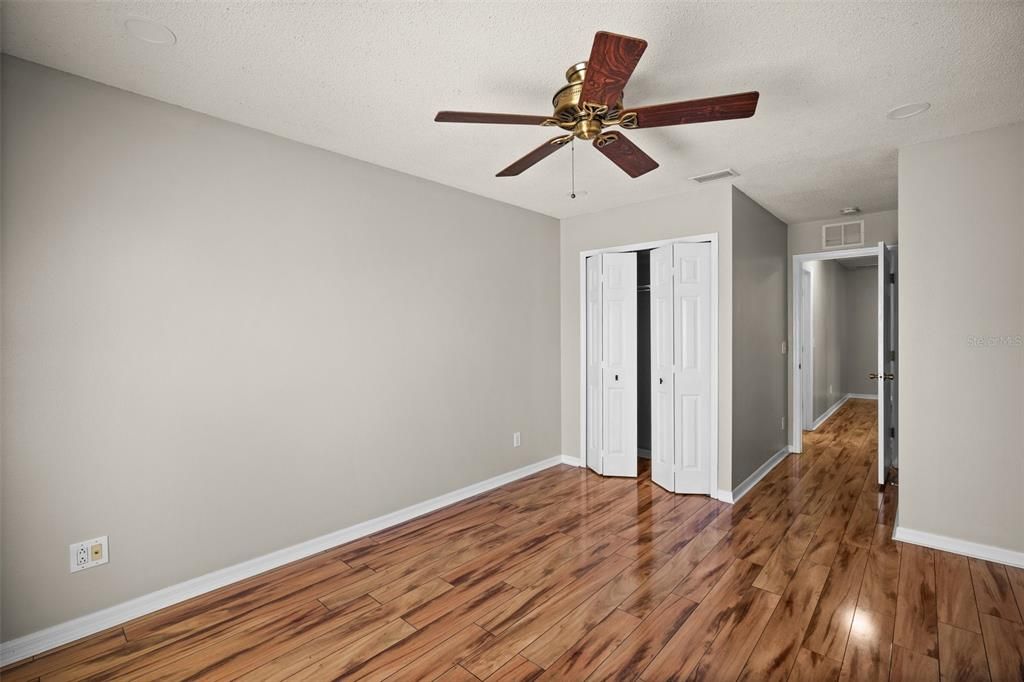 Active With Contract: $272,000 (3 beds, 2 baths, 1536 Square Feet)