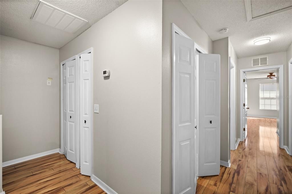 Active With Contract: $272,000 (3 beds, 2 baths, 1536 Square Feet)