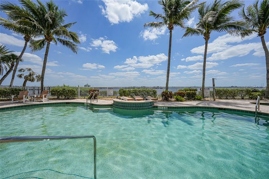 待售: $400,000 (3 贝兹, 2 浴室, 1759 平方英尺)