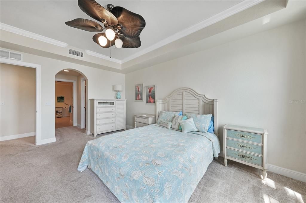 待售: $400,000 (3 贝兹, 2 浴室, 1759 平方英尺)