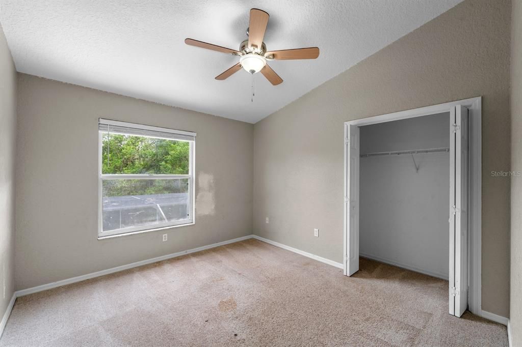 合同活跃: $499,900 (5 贝兹, 3 浴室, 2851 平方英尺)