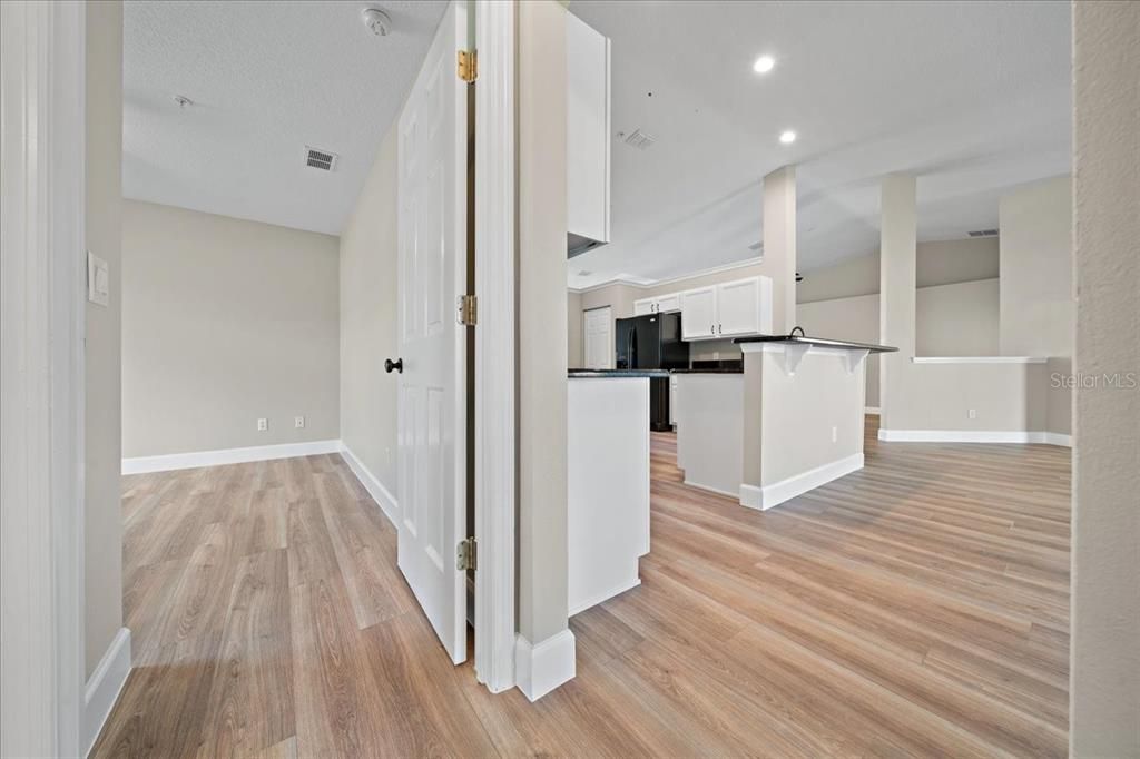 На продажу: $519,900 (4 спален, 2 ванн, 2754 Квадратных фут)