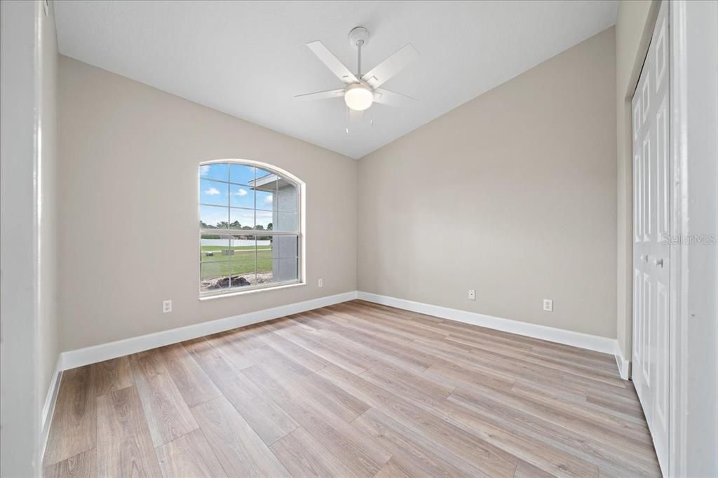 На продажу: $519,900 (4 спален, 2 ванн, 2754 Квадратных фут)