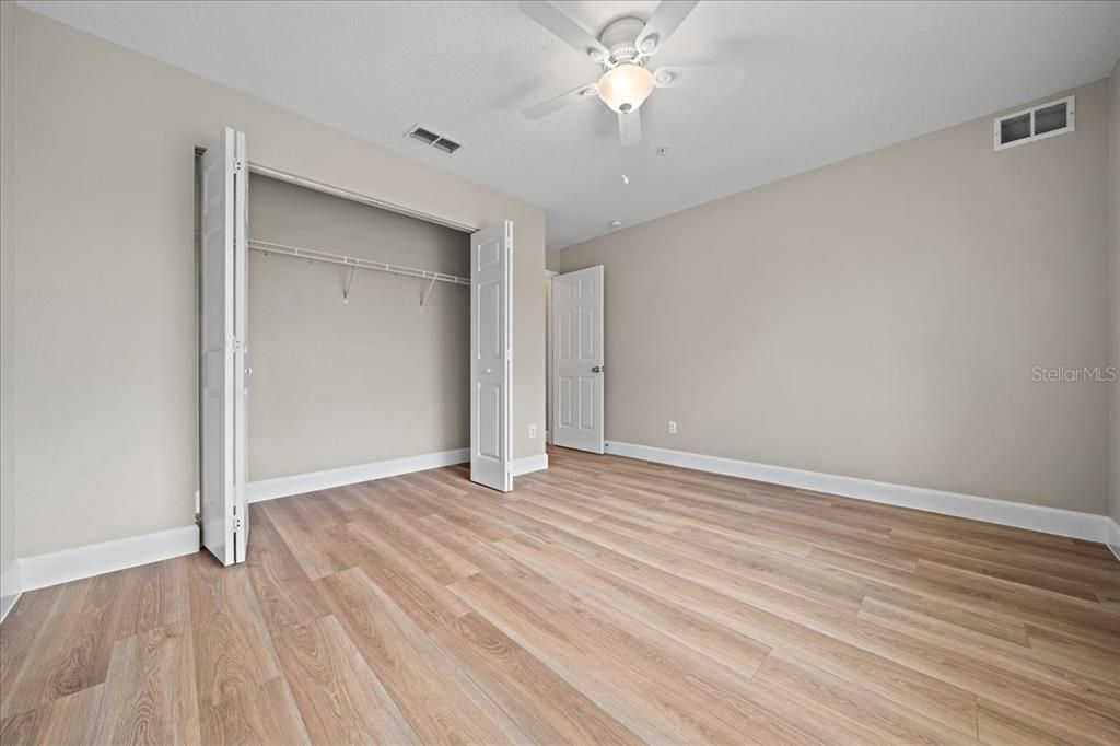 На продажу: $519,900 (4 спален, 2 ванн, 2754 Квадратных фут)