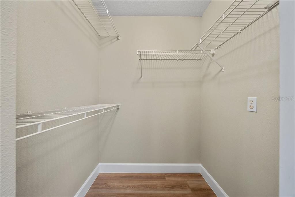 На продажу: $519,900 (4 спален, 2 ванн, 2754 Квадратных фут)