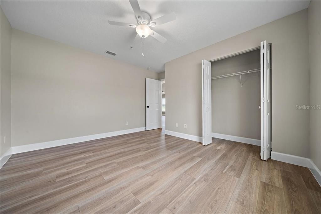 На продажу: $519,900 (4 спален, 2 ванн, 2754 Квадратных фут)