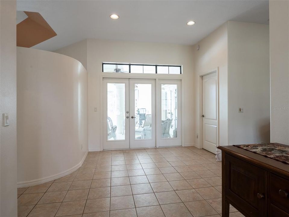 На продажу: $1,595,000 (3 спален, 2 ванн, 2453 Квадратных фут)