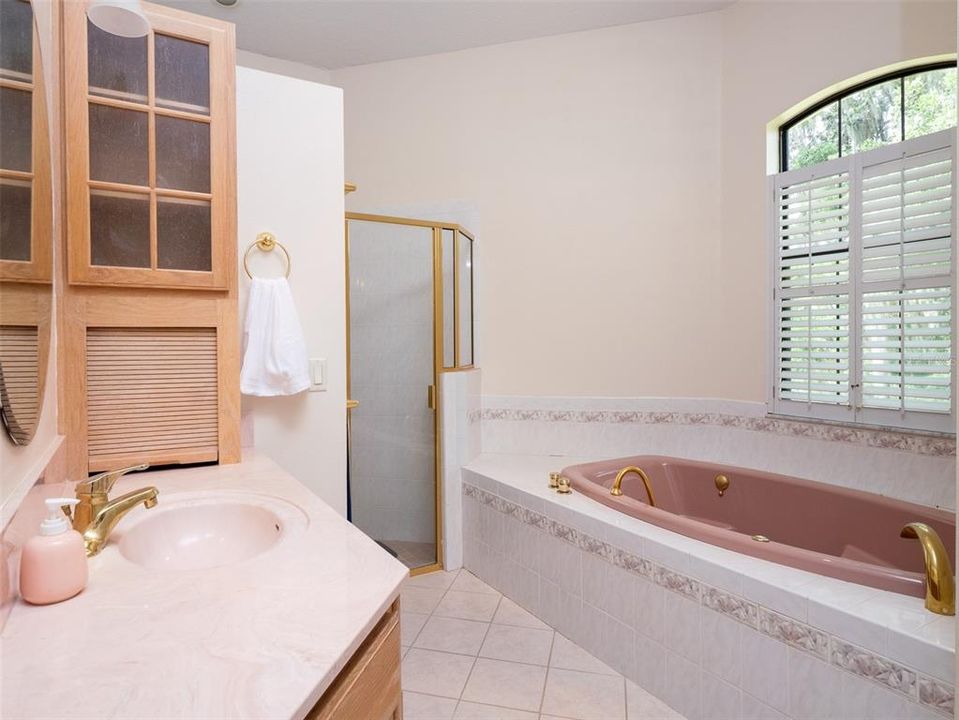 На продажу: $1,595,000 (3 спален, 2 ванн, 2453 Квадратных фут)