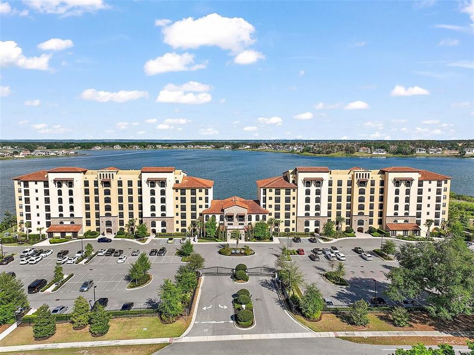 For Sale: $399,000 (3 beds, 3 baths, 1568 Square Feet)