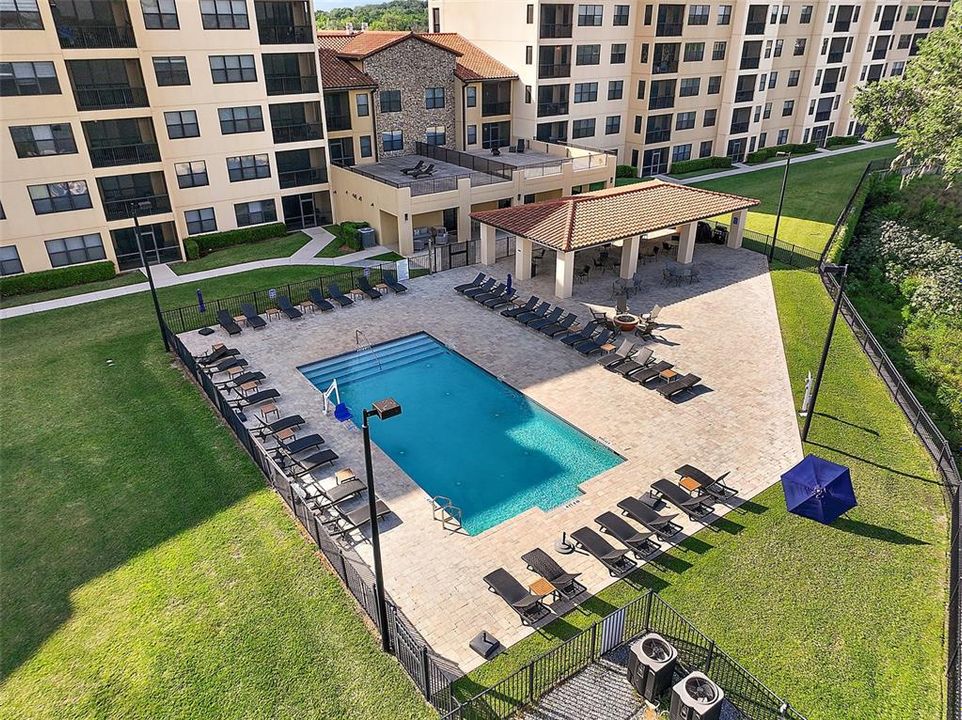 For Sale: $399,000 (3 beds, 3 baths, 1568 Square Feet)