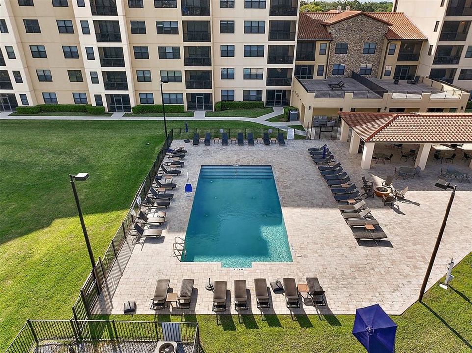 For Sale: $399,000 (3 beds, 3 baths, 1568 Square Feet)