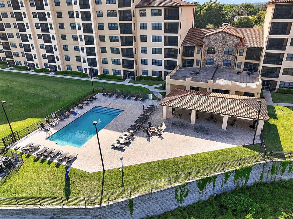 For Sale: $399,000 (3 beds, 3 baths, 1568 Square Feet)