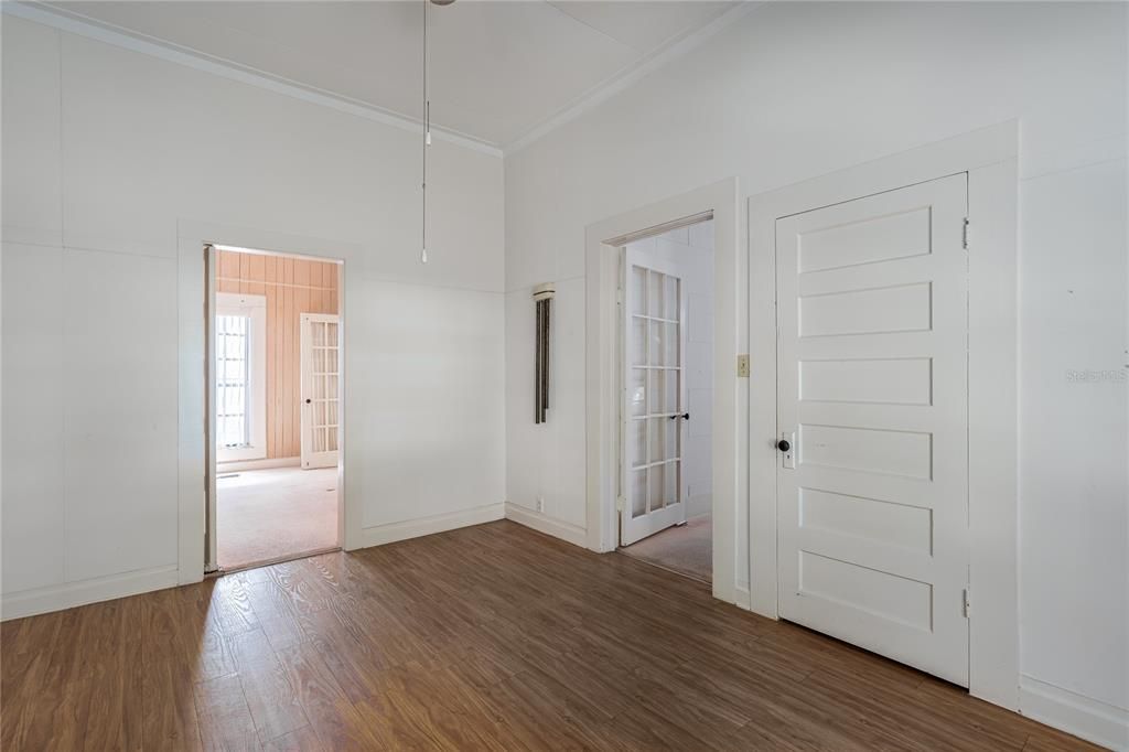 待售: $499,000 (5 贝兹, 3 浴室, 2567 平方英尺)