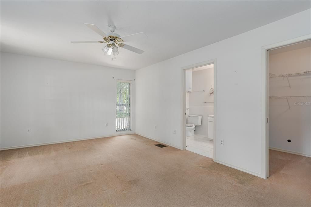 待售: $499,000 (5 贝兹, 3 浴室, 2567 平方英尺)