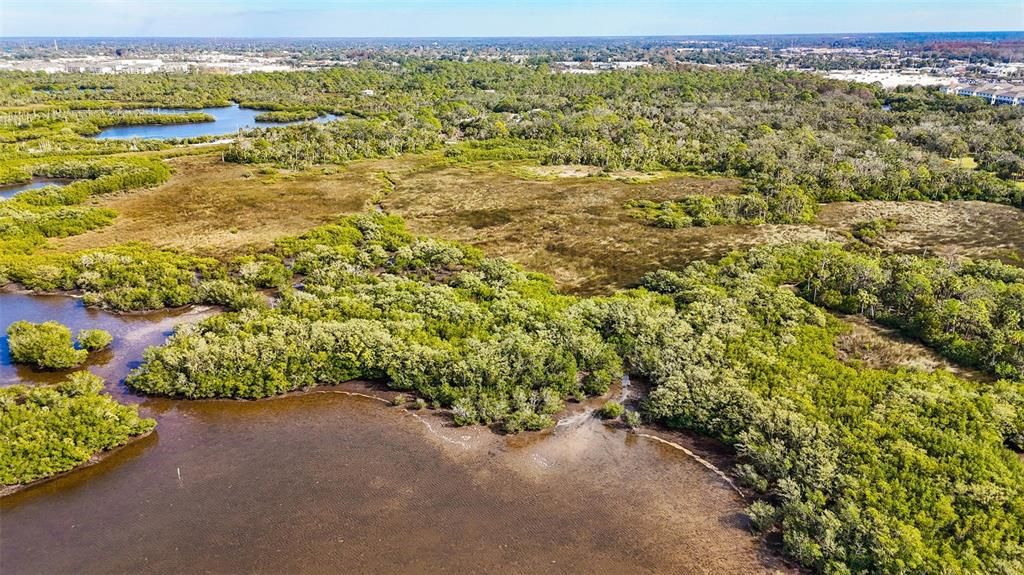 En Venta: $285,000 (5.04 acres)