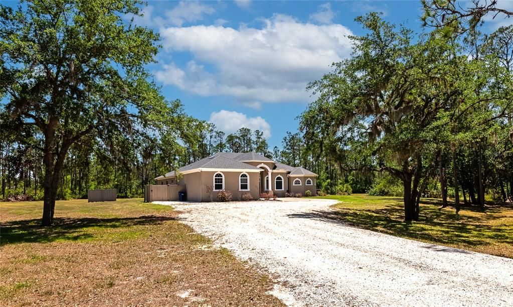 For Sale: $1,560,000 (4 beds, 3 baths, 3047 Square Feet)